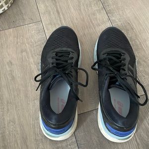 Black and blue gel kayano 25 size 10
